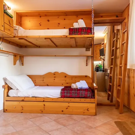 Mcx Vacation - La Casetta A Cervinia, Ski-out Apartment, A Few Steps From The Cable Car! דירה