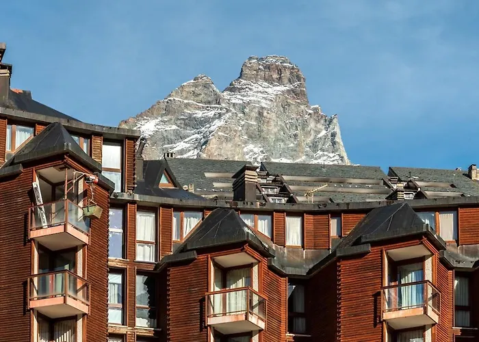 דירה Mcx Vacation - La Casetta A Cervinia, Ski-out Apartment, A Few Steps From The Cable Car! ברויל-קרוויניה